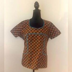 Women’s uniform top 🤎🩷🩵